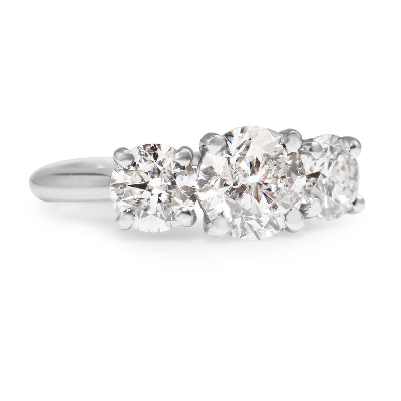 18ct White Gold 3 Stone Diamond Ring