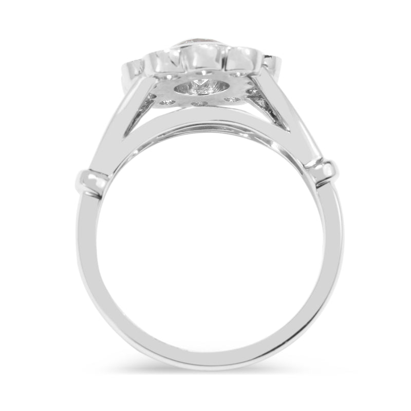 18ct White Gold Diamond Daisy Ring