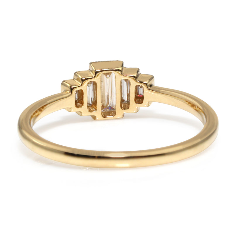 18ct Yellow Gold Baguette Diamond 5 Stone Ring