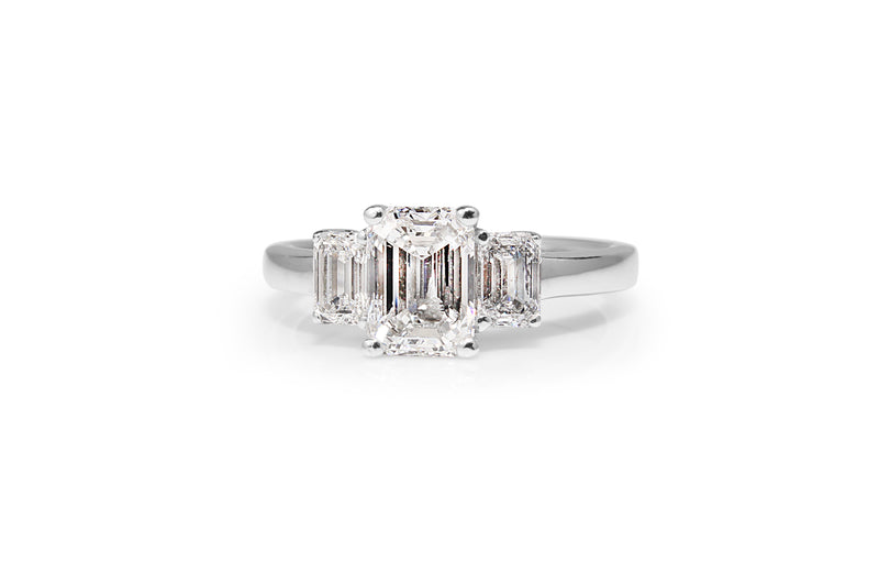 18ct White Gold Emerald Cut 3 Stone Diamond Ring