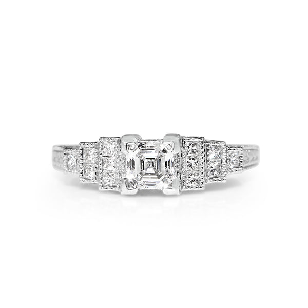 18ct White Gold Vintage Style Asscher Stepped Down Diamond Ring