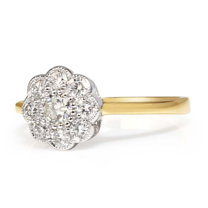 9ct Yellow and White Gold Diamond Daisy Ring