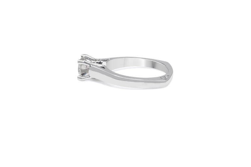 Platinum 4 Claw Diamond Solitaire Ring