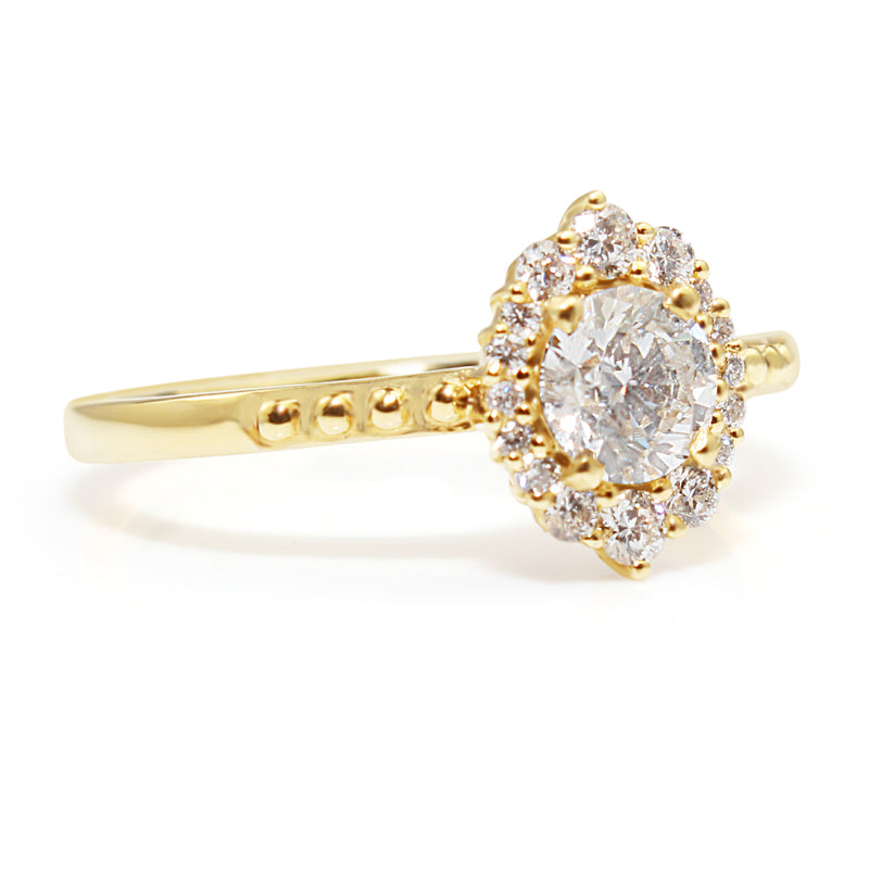 18ct Yellow Gold Vintage Style Diamond Halo Ring