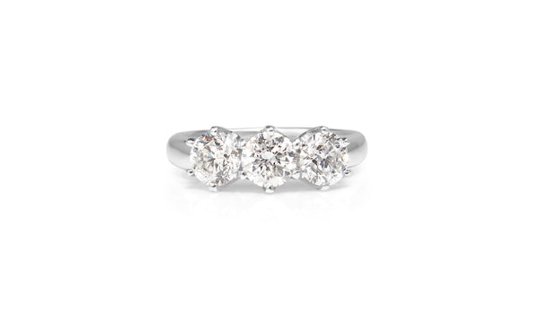 18ct White Gold 3 Stone Diamond Ring