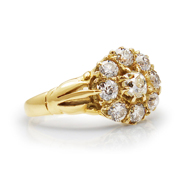 18ct Yellow Gold Antique Old Cut Daisy Ring
