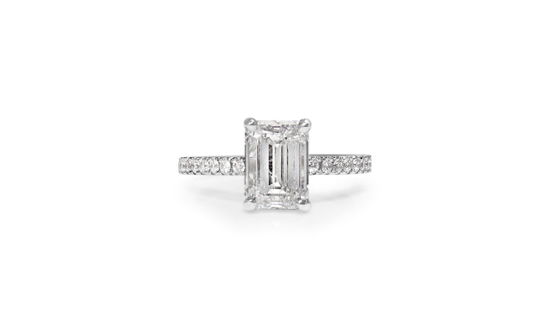 18ct White Gold Emerald Cut Diamond Solitaire Ring