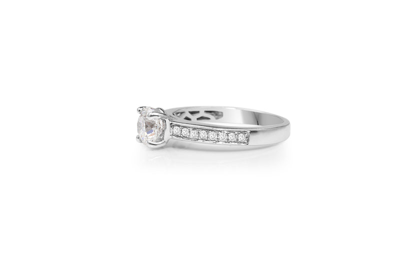 18ct White Gold Diamond Solitaire Ring