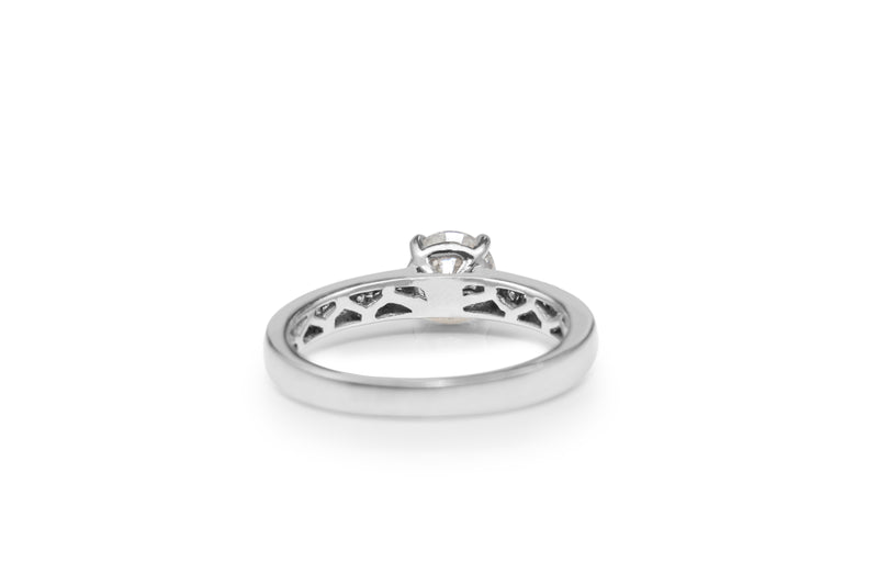 18ct White Gold Diamond Solitaire Ring