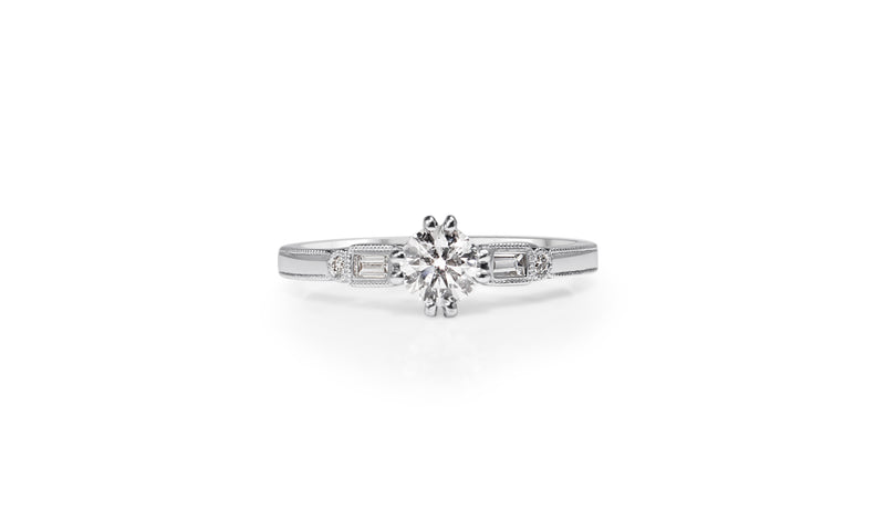 18ct White Gold Vintage Style Diamond Solitaire