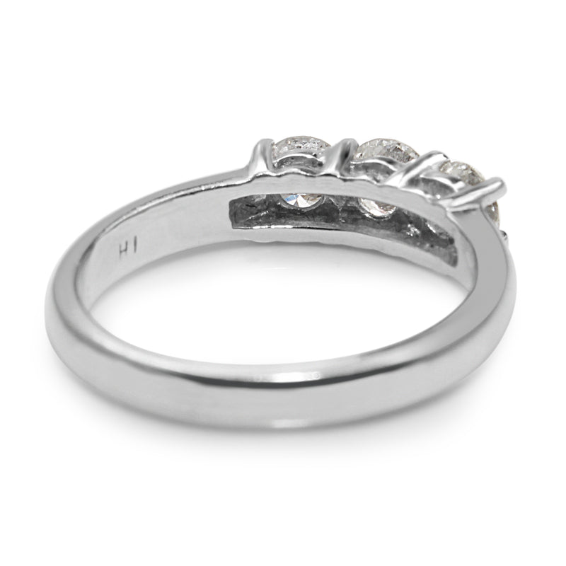 18ct White Gold 3 Stone Diamond Ring