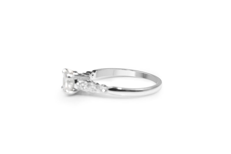 18ct White Gold Diamond Solitaire Ring