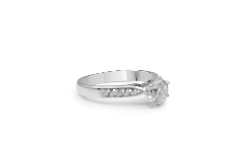 18ct White Gold Diamond Ring