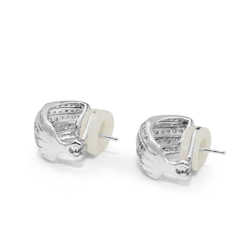 18ct White Gold Pavé Diamond Stud Earrings