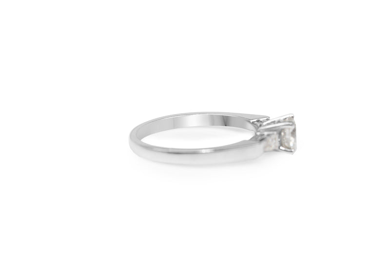 18ct White Gold Solitaire and Baguette Diamond Ring