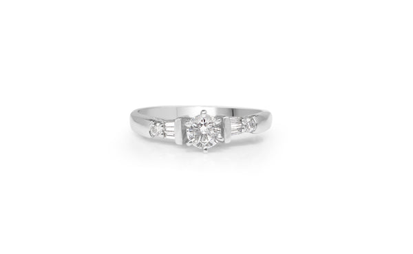 Platium Diamond Solitaire Ring