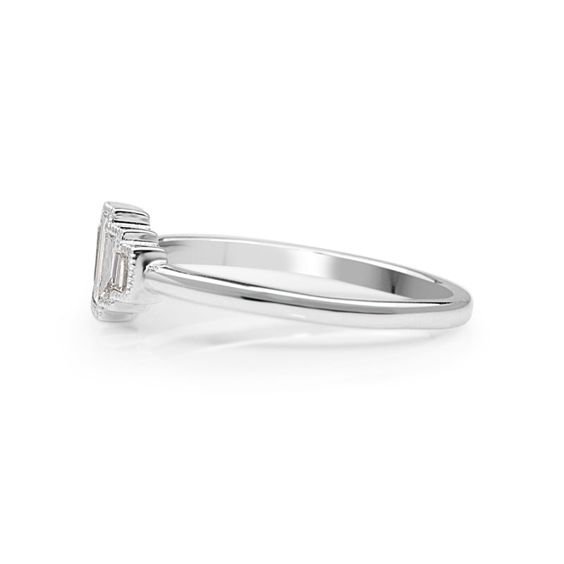18ct White Gold 5 Stone Baguette Ring