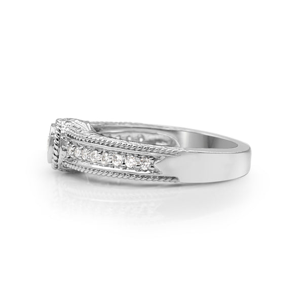 18ct White Gold Bezel Diamond Ring