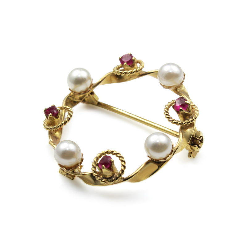 18ct Yellow Gold Ruby and Pearl Wreath Brooch