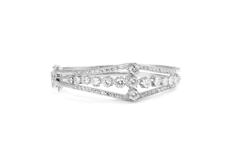 14ct White Gold Diamond Bangle