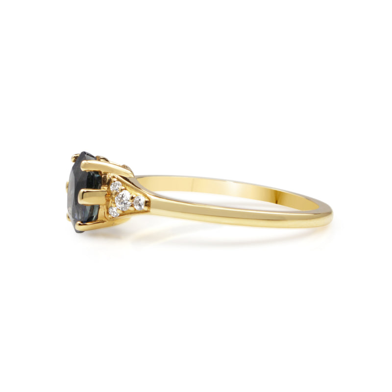 18ct Yellow Gold Sapphire and Diamond Ring