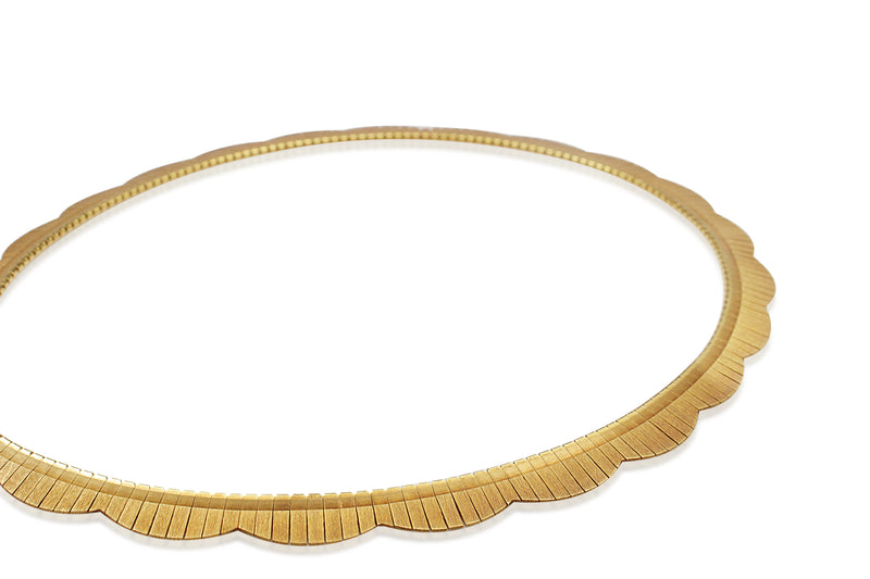 18ct Yellow Gold Solid Omega Necklace