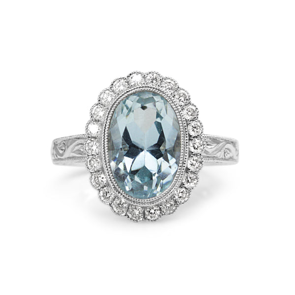 18ct White Gold Aquamarine and Diamond Daisy Ring