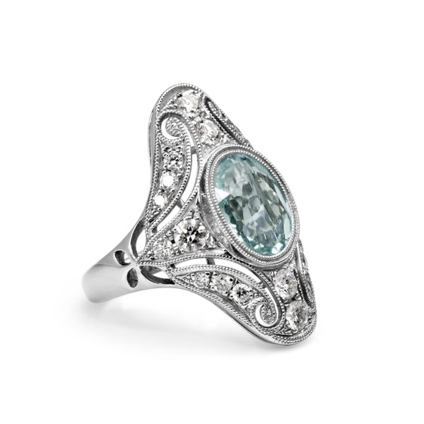 18ct White Gold Art Deco Style Aquamarine and Diamond Ring