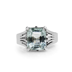 14ct White Gold Aquamarine Solitaire Ring