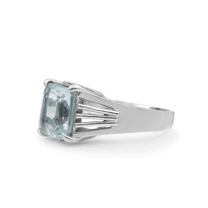 14ct White Gold Aquamarine Solitaire Ring