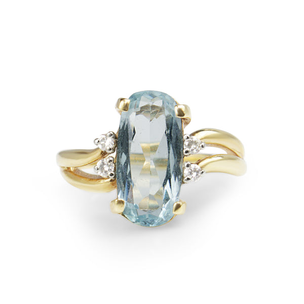 14ct Yellow Gold Aquamarine and Diamond Ring