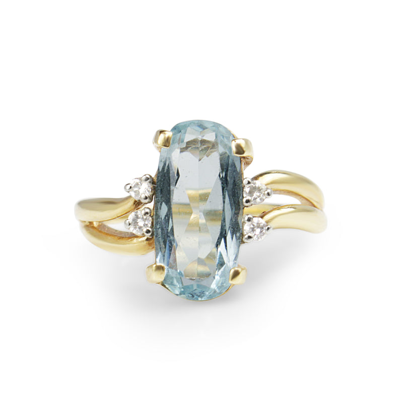 14ct Yellow Gold Aquamarine and Diamond Ring