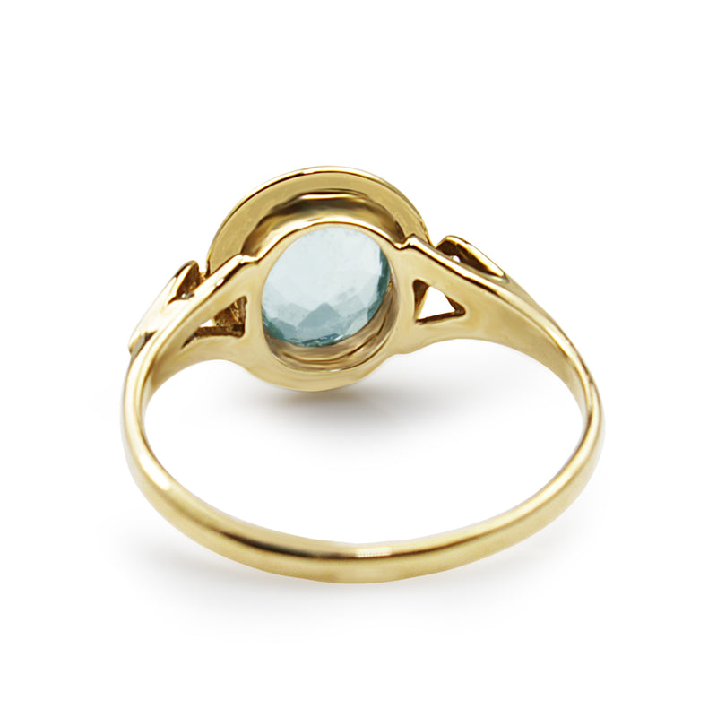 9ct Yellow Gold Aquamarine Ring