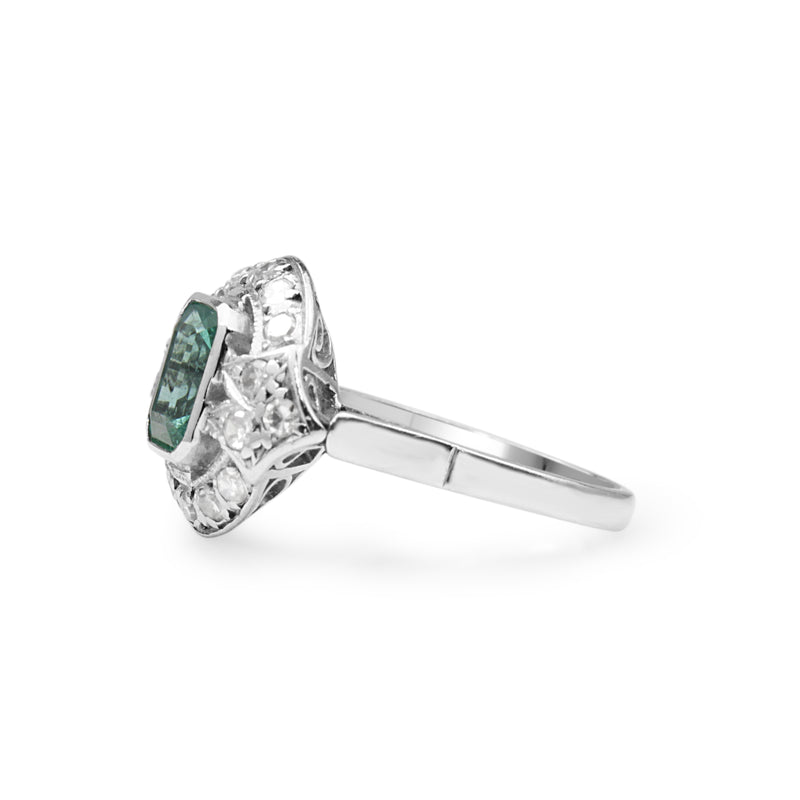 18ct White Gold Art Deco Emerald and Diamond Ring