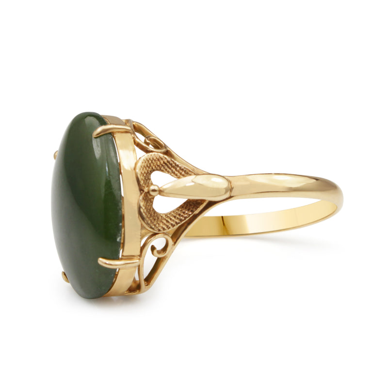 14ct Yellow Gold Vintage Jade Ring