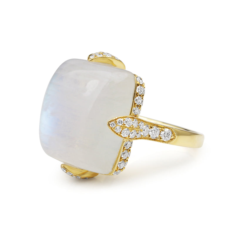 18ct Yellow Gold Moonstone and Diamond Ring