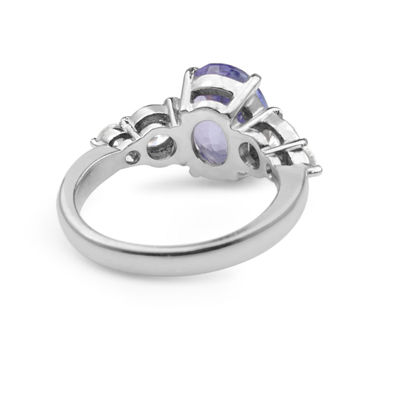 18ct White Gold Tanzanite and Diamond 5 Stone Ring