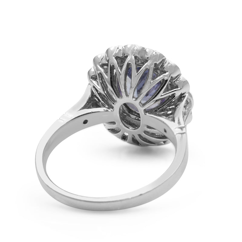 18ct White Gold Tanzanite and Diamond Daisy Ring