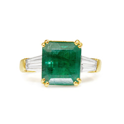 14ct Yellow Gold Emerald and Diamond Ring