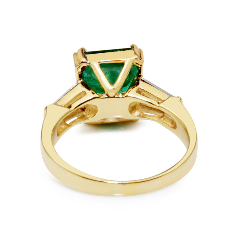 14ct Yellow Gold Emerald and Diamond Ring