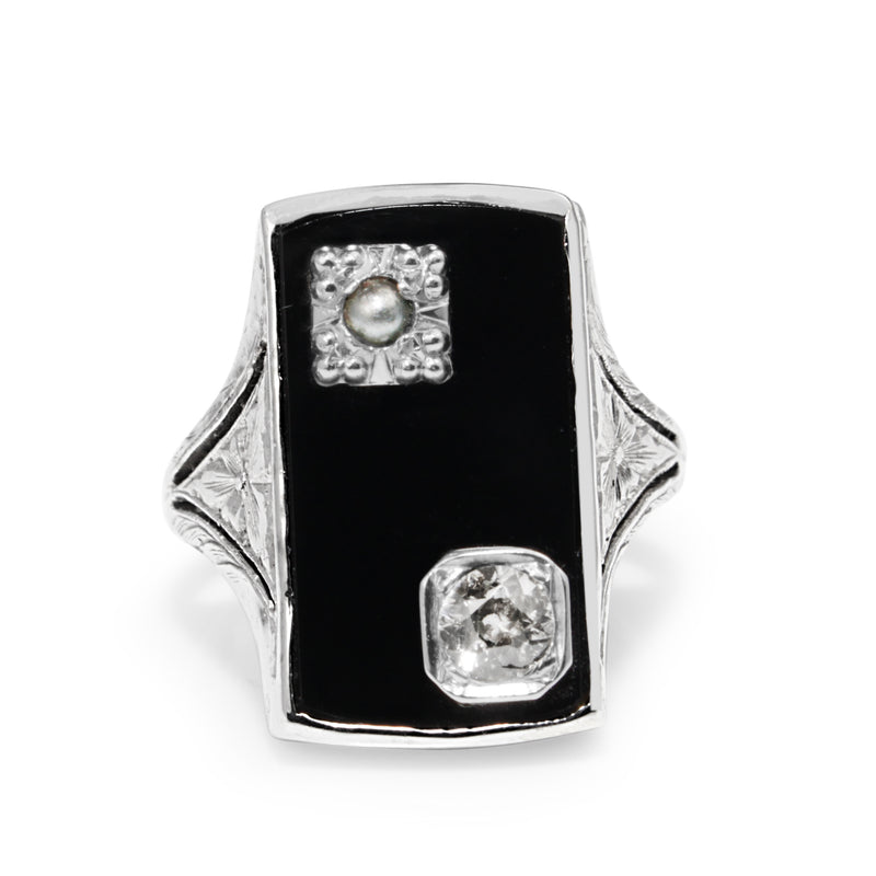 14ct White Gold Art Deco Pearl, Onyx and Old Cut Diamond Ring