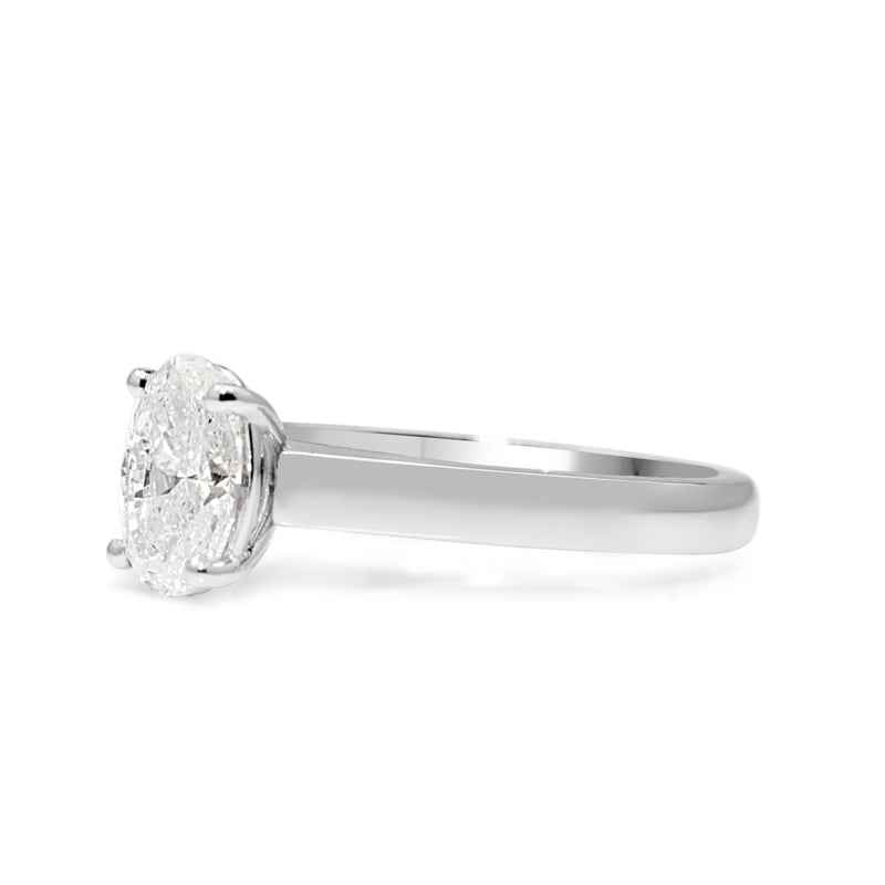 18ct White Gold Oval Diamond Solitaire Ring