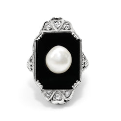 18ct White Gold Art Deco Onyx, Pearl and Old Cut Diamond Ring