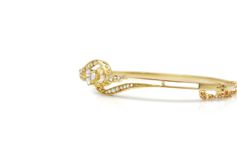 18ct Yellow Gold Antique Rose Cut Diamond Bangle