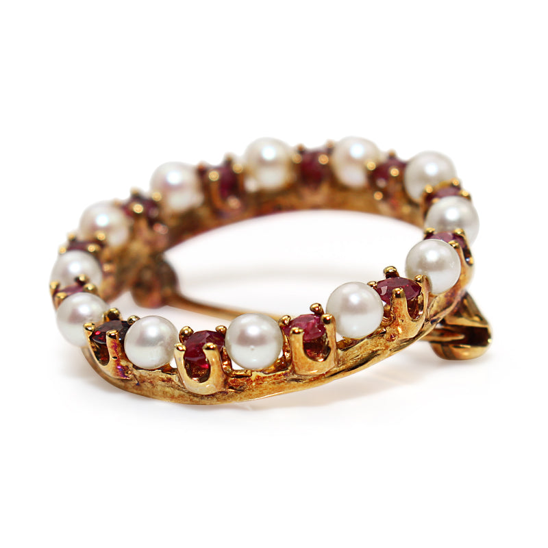 14ct Yellow Gold Ruby and Pearl Wreath Brooch