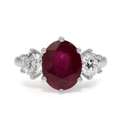 18ct White Gold Ruby and Diamond 3 Stone Diamond Ring