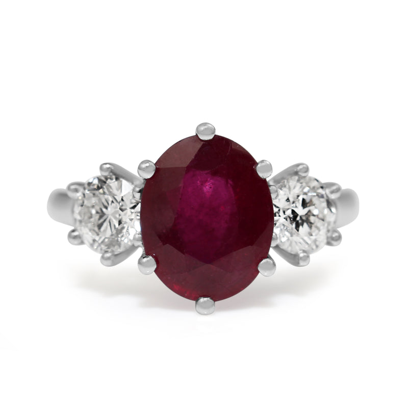 18ct White Gold Ruby and Diamond 3 Stone Diamond Ring