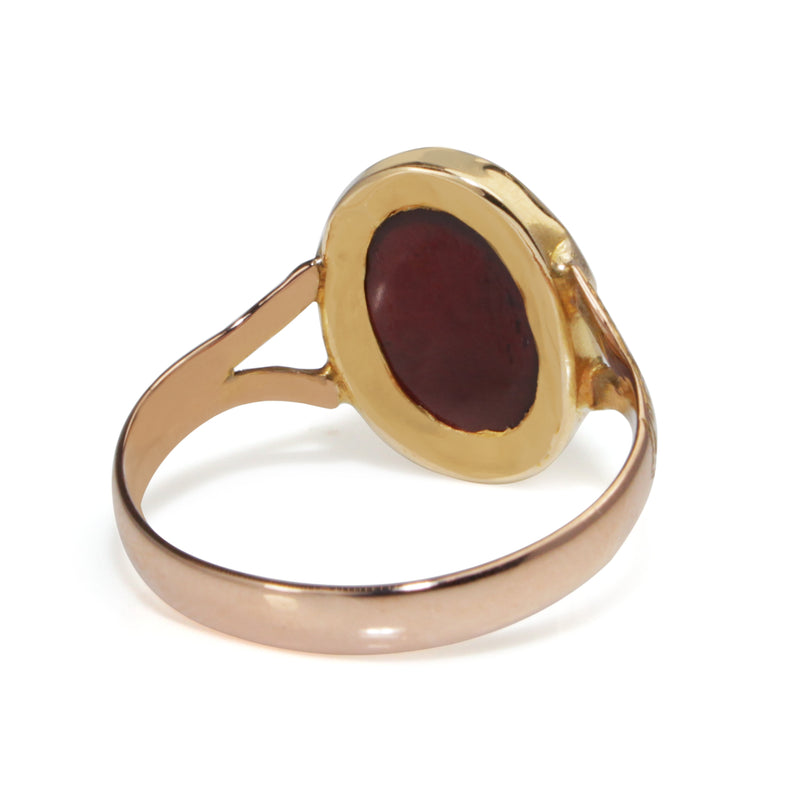 9ct Yellow / Rose Gold Antique Cabochon Garnet Ring