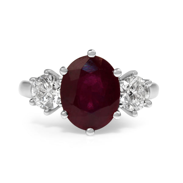 18ct White Gold Ruby and Diamond 3 Stone Diamond Ring