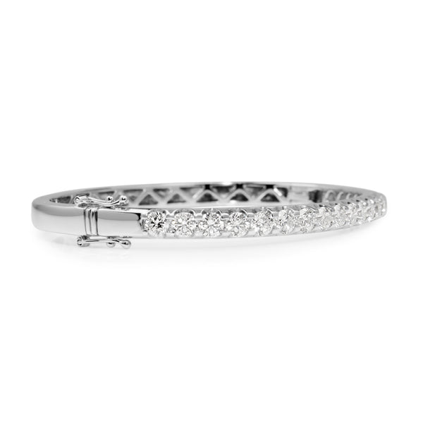 9ct White Gold Hinged 4.05ct Diamond Bangle